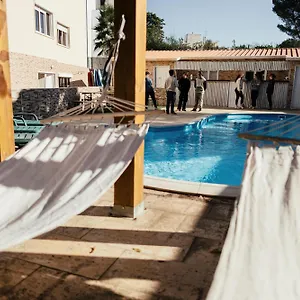  Hostel Lisbon Surf Portugal